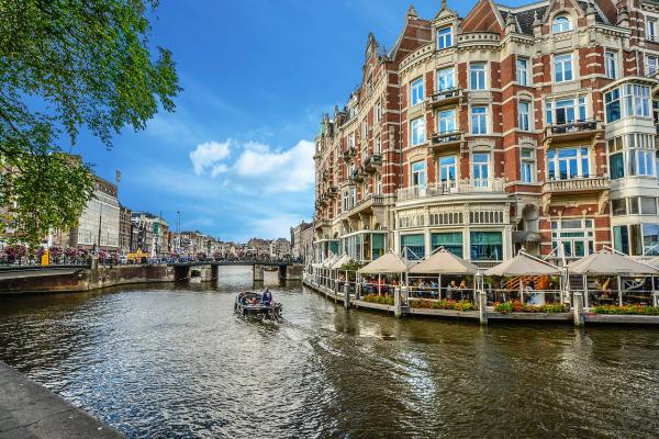 Amsterdam cruise ban