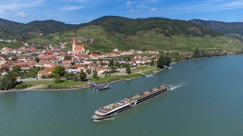 APT Travelmarvel, Vega river ship