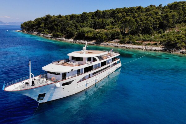 Unforgettable Croatia, Taylor Swift