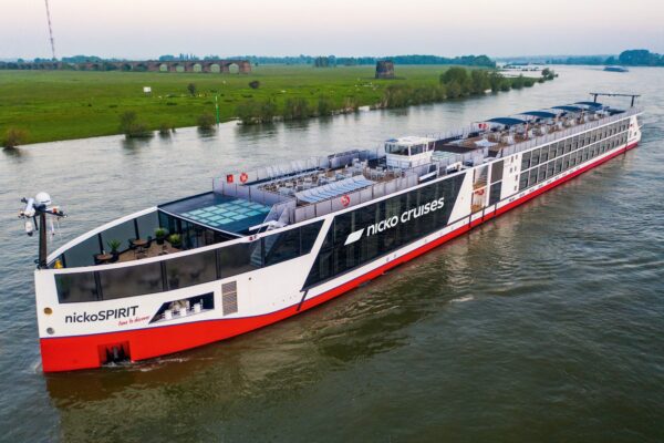 Nicko Cruises, Nicko Spirit