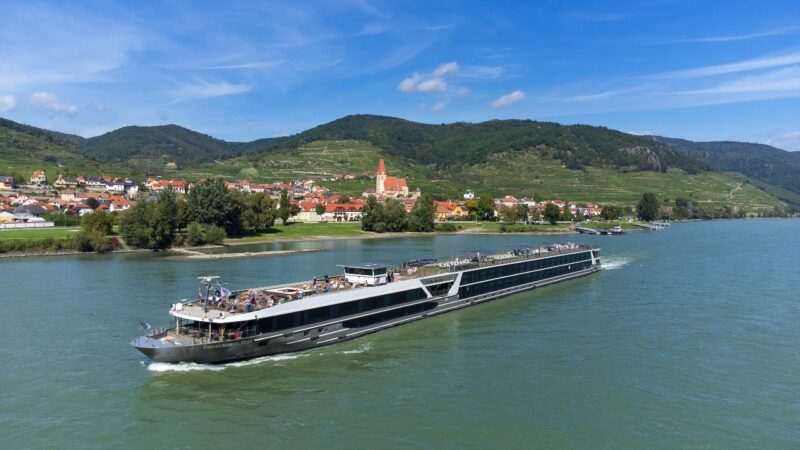 APT Travelmarvel, Vega river cruise ship