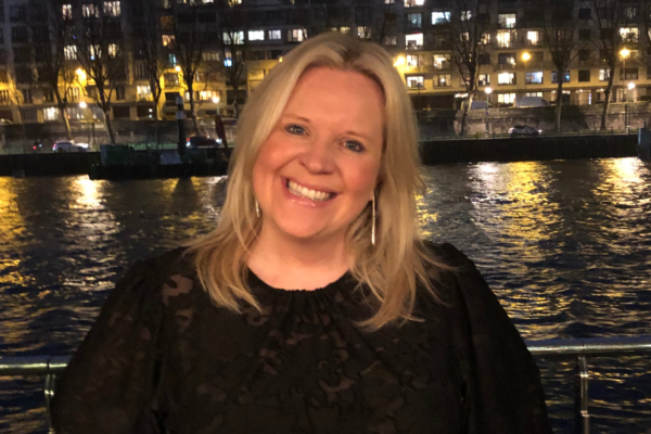 Riviera Travel Vicky Billing