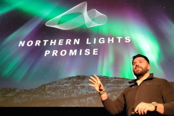 James Howlett, Hurtigruten